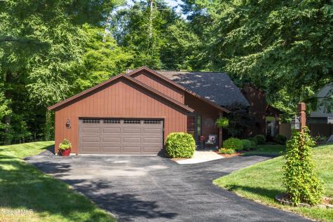 19 Meadow Rue Place Malta NY 12020