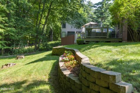 19 Meadow Rue Place Malta NY 12020