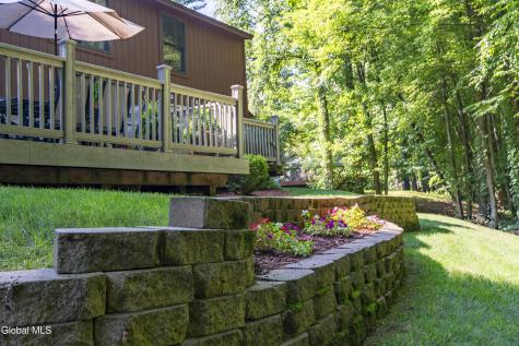 19 Meadow Rue Place Malta NY 12020