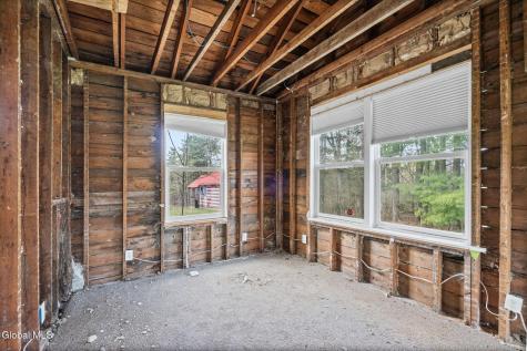 929 Pearse Road Niskayuna NY 12309