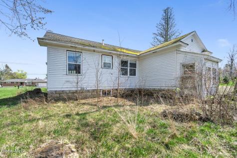929 Pearse Road Niskayuna NY 12309