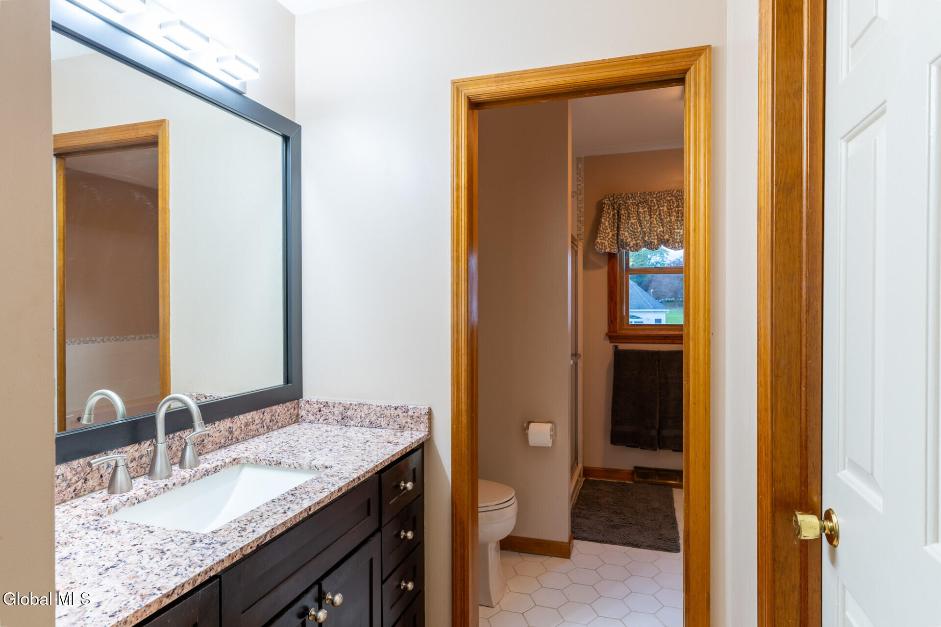 31 Woodridge Drive Loudonville NY 12211