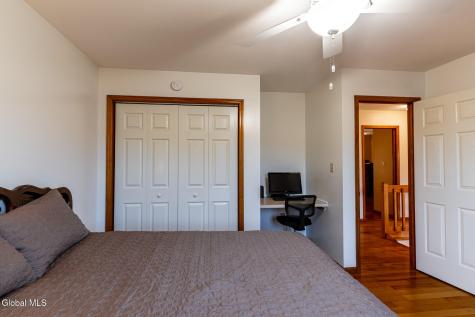 31 Woodridge Drive Loudonville NY 12211