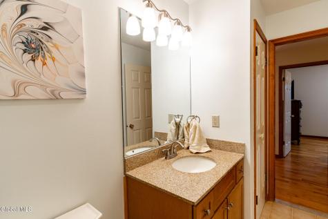 31 Woodridge Drive Loudonville NY 12211