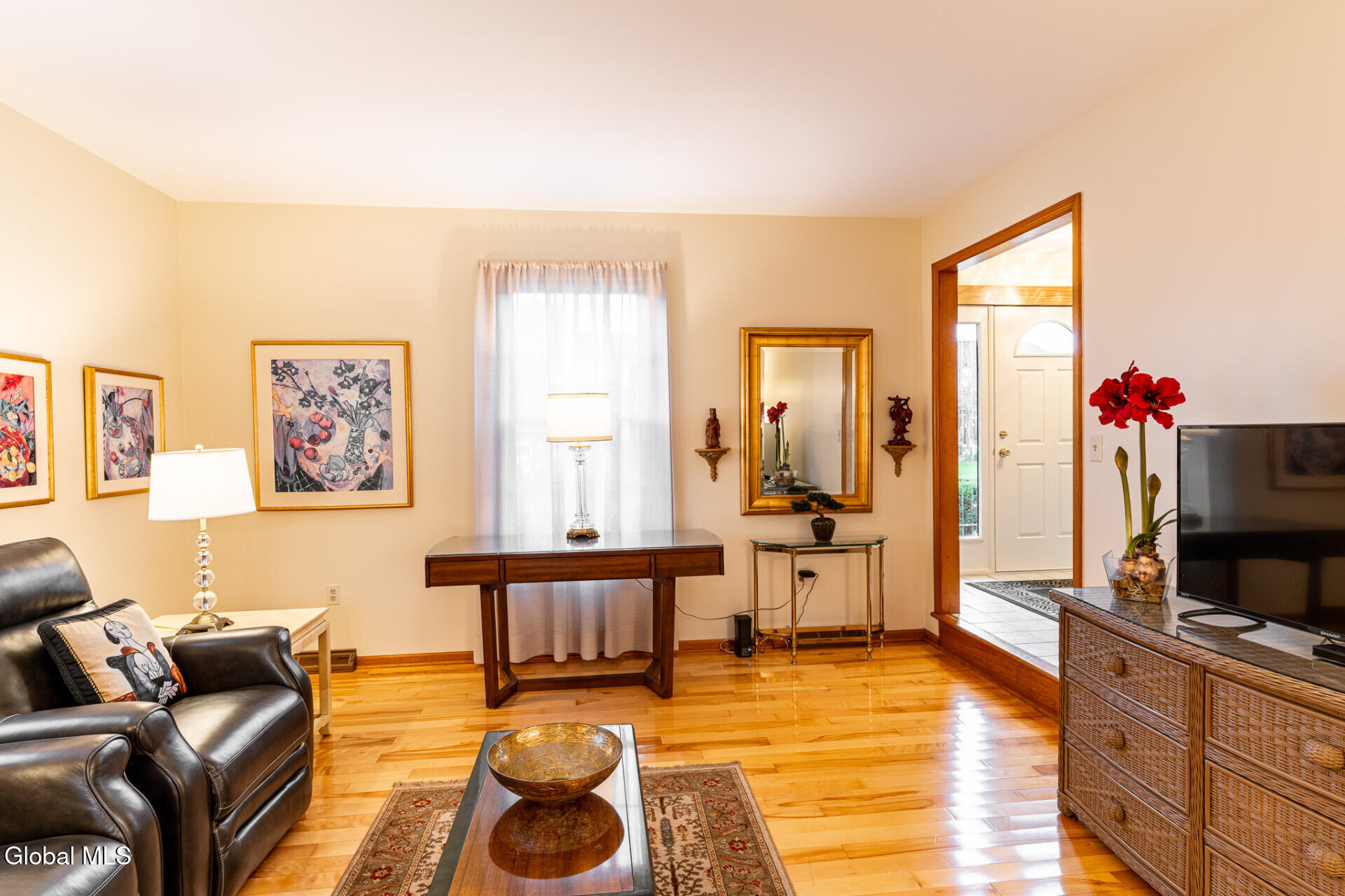 31 Woodridge Drive Loudonville NY 12211