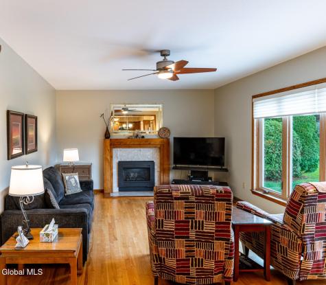 31 Woodridge Drive Loudonville NY 12211