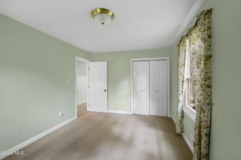 759 Downing Street Niskayuna NY 12309