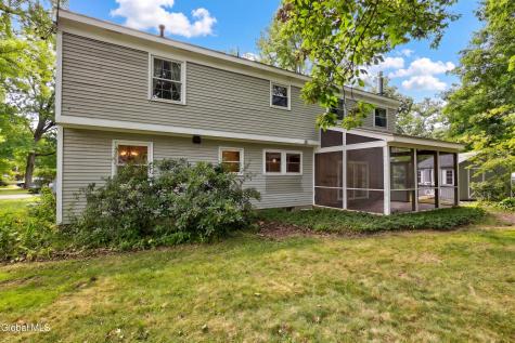759 Downing Street Niskayuna NY 12309