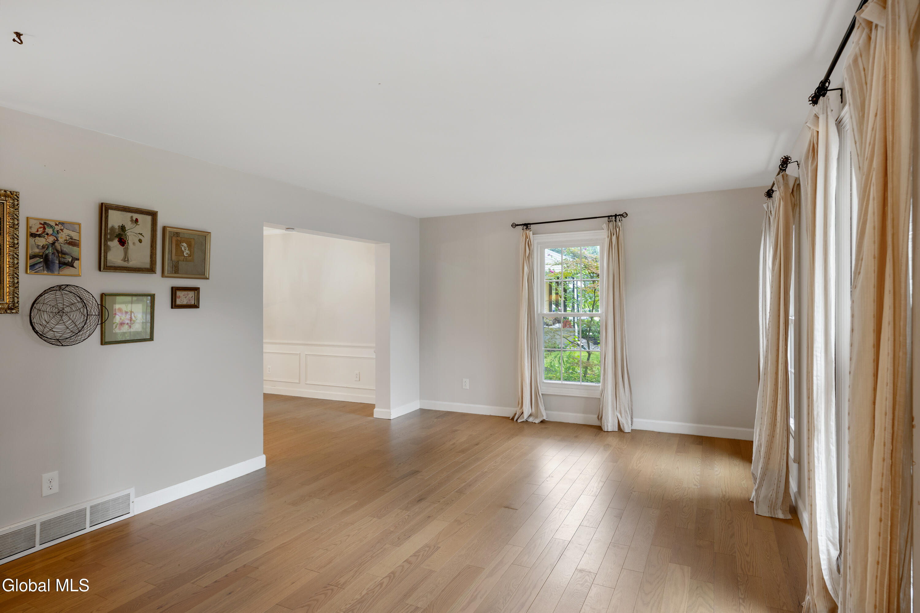 759 Downing Street Niskayuna NY 12309