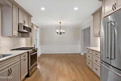 759 Downing Street Niskayuna NY 12309