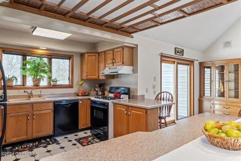 324 Elsmere Avenue Delmar NY 12054
