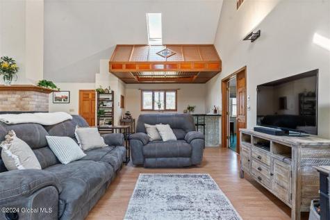 324 Elsmere Avenue Delmar NY 12054