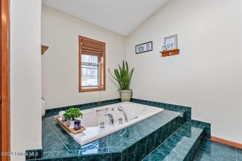 324 Elsmere Avenue Delmar NY 12054
