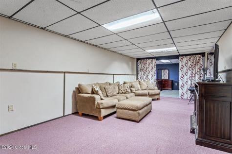 324 Elsmere Avenue Delmar NY 12054