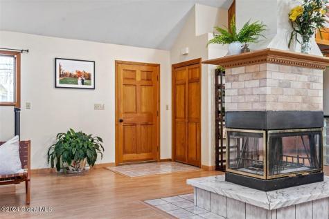 324 Elsmere Avenue Delmar NY 12054