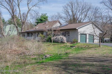 324 Elsmere Avenue Delmar NY 12054