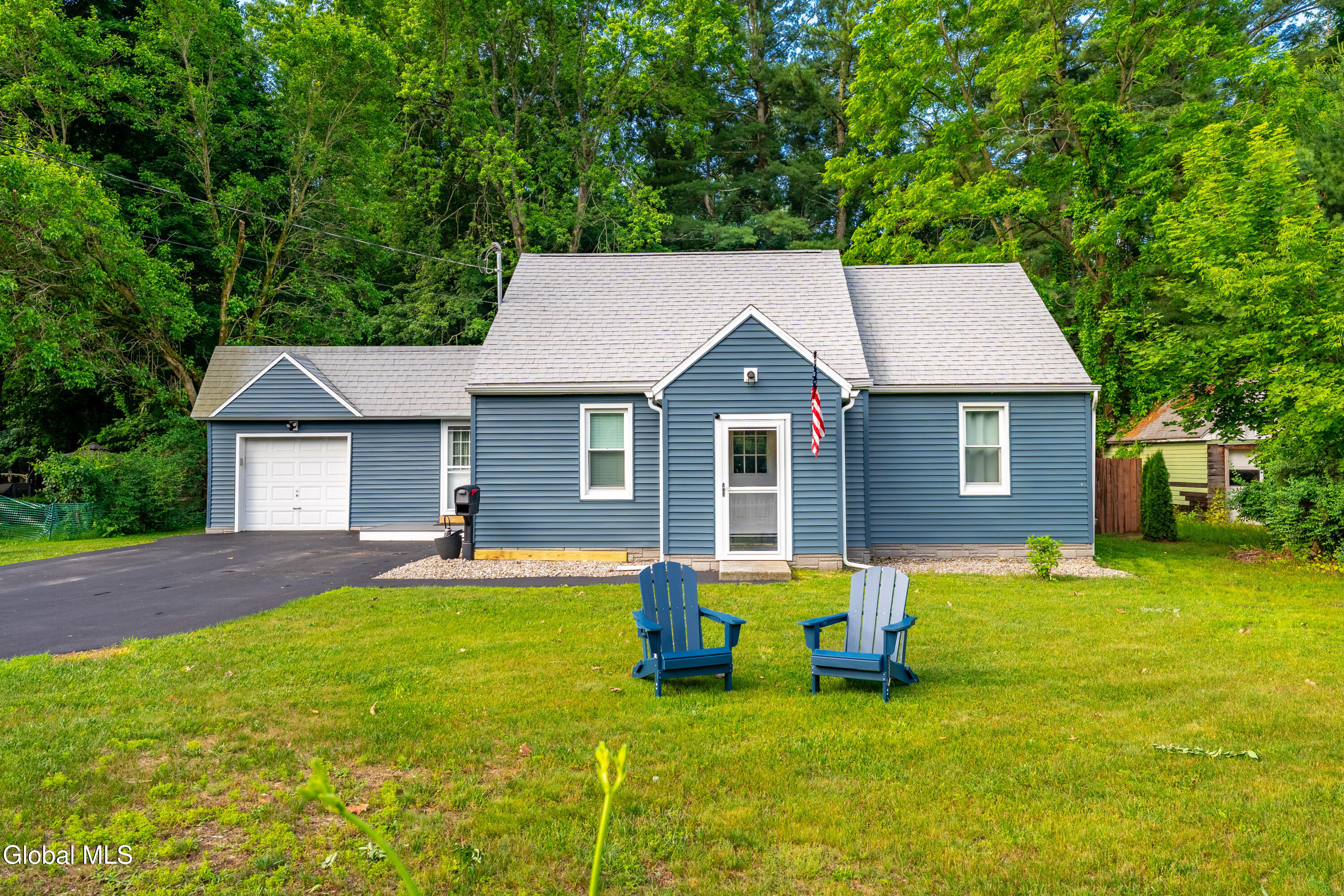 129 Heckeler Drive Glenville NY 12302