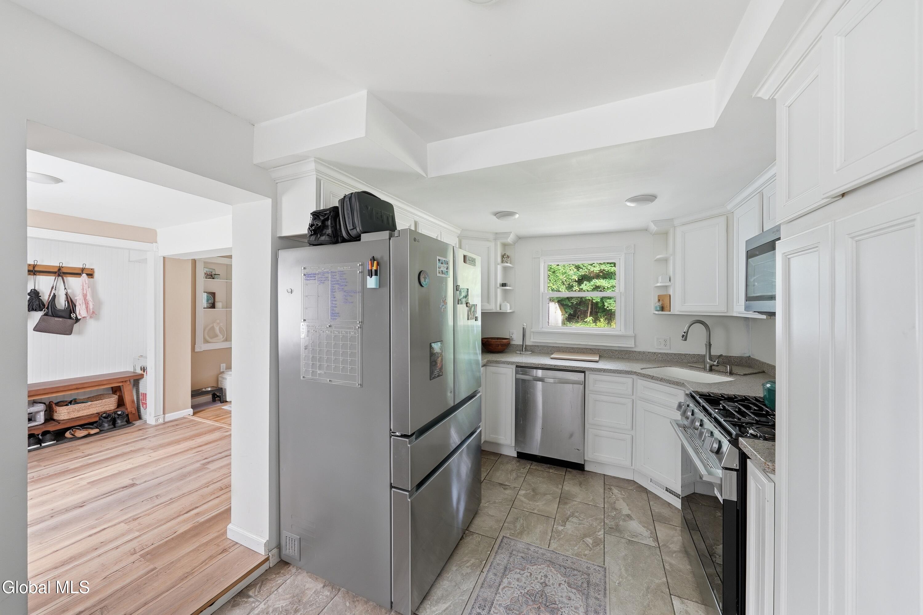 129 Heckeler Drive Glenville NY 12302