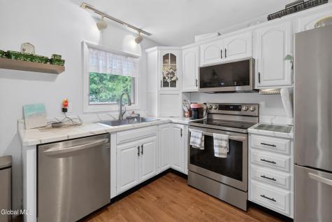 21 Evergreen Clifton Park NY 12065