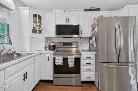 21 Evergreen Clifton Park NY 12065