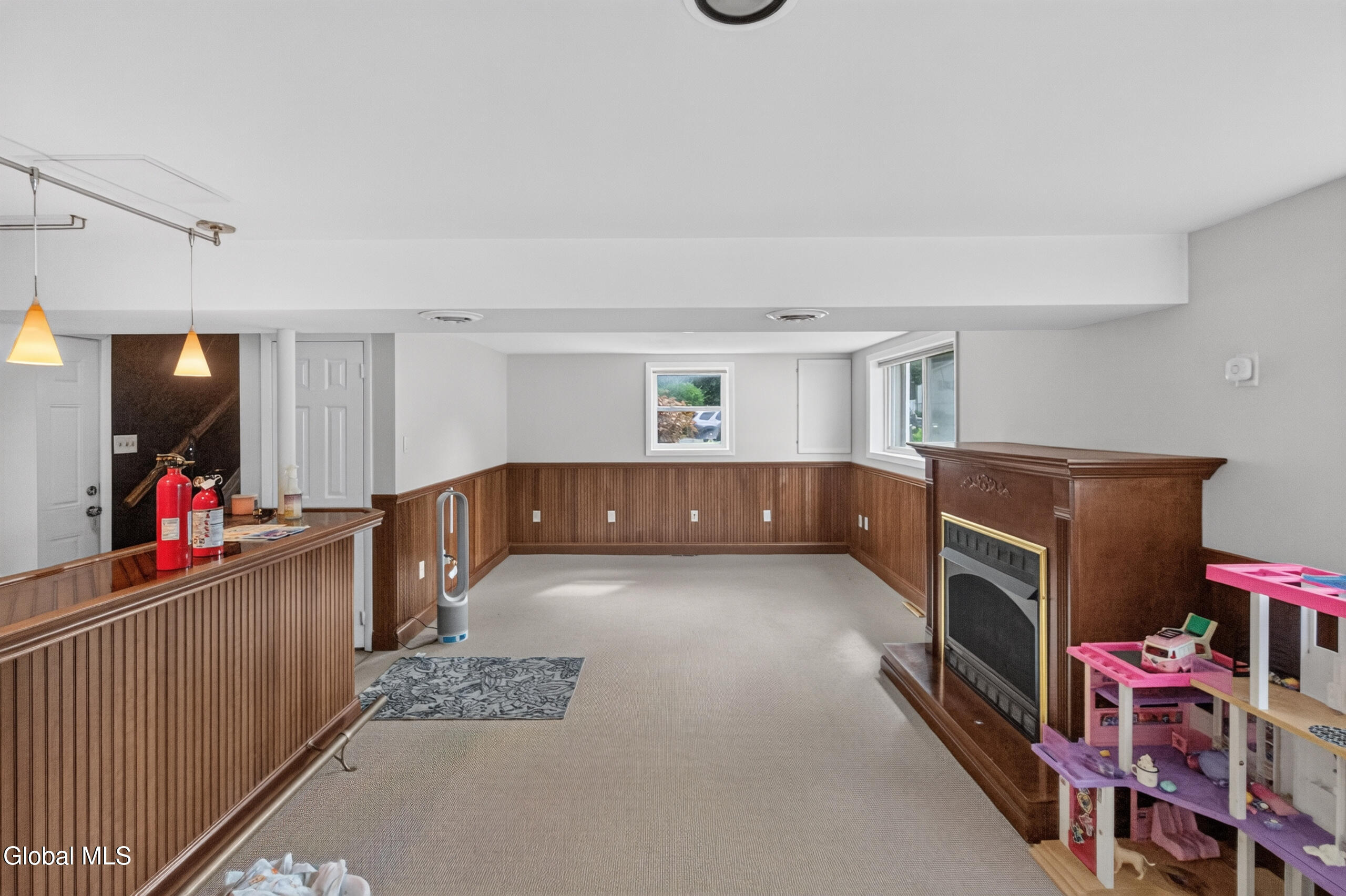 21 Evergreen Clifton Park NY 12065