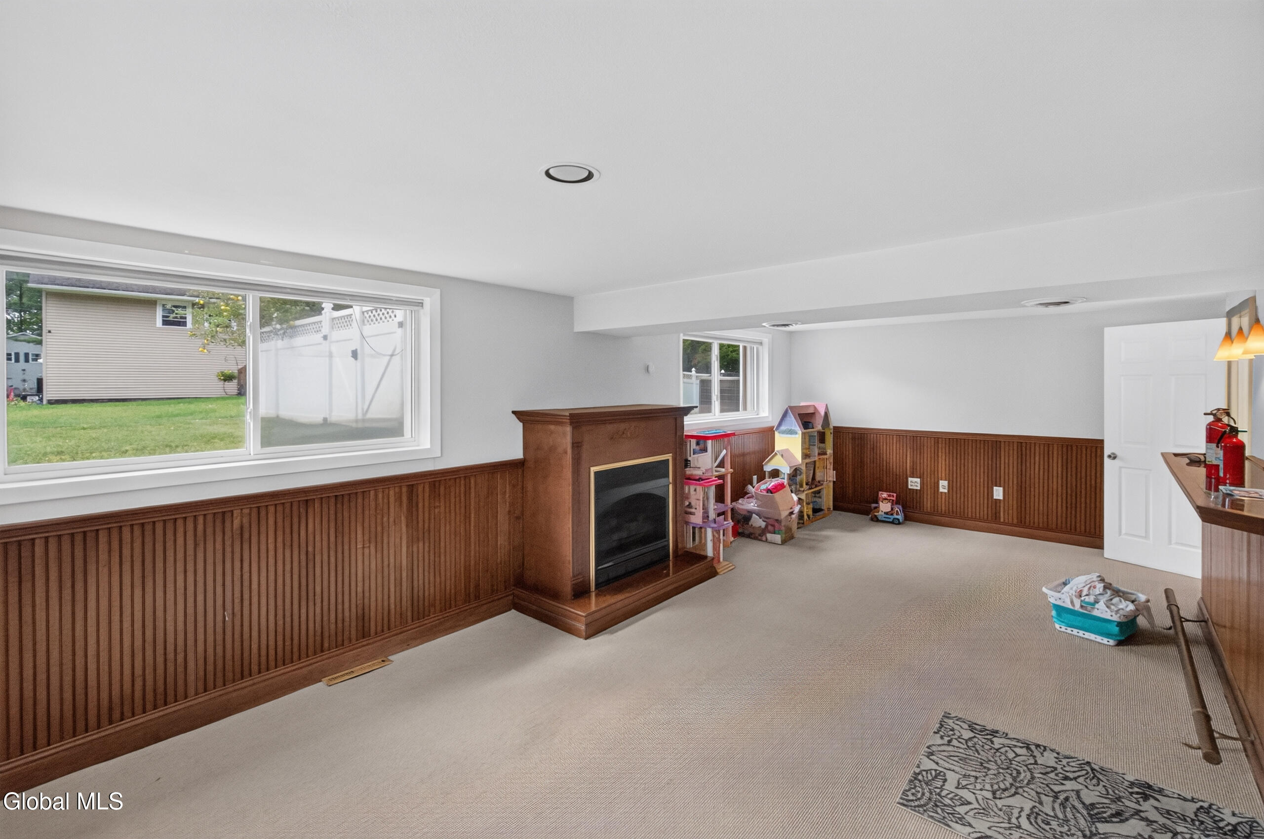 21 Evergreen Clifton Park NY 12065