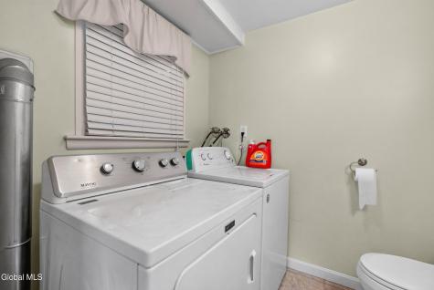21 Evergreen Clifton Park NY 12065