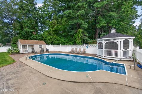21 Evergreen Clifton Park NY 12065