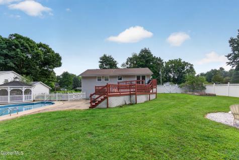 21 Evergreen Clifton Park NY 12065
