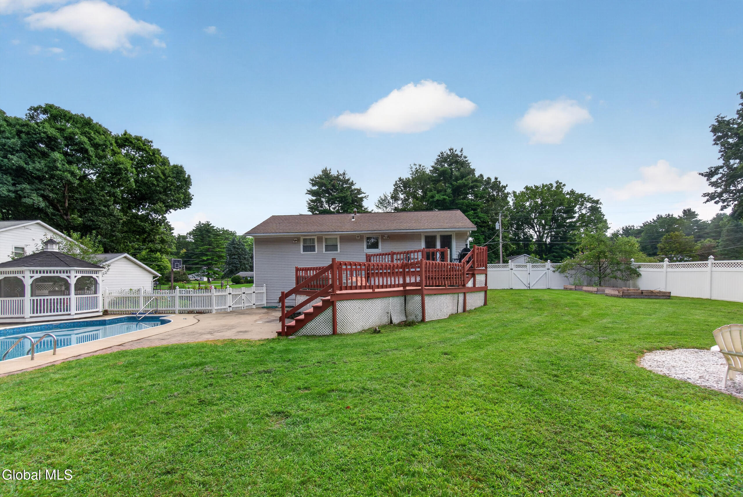 21 Evergreen Clifton Park NY 12065
