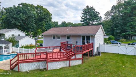 21 Evergreen Clifton Park NY 12065