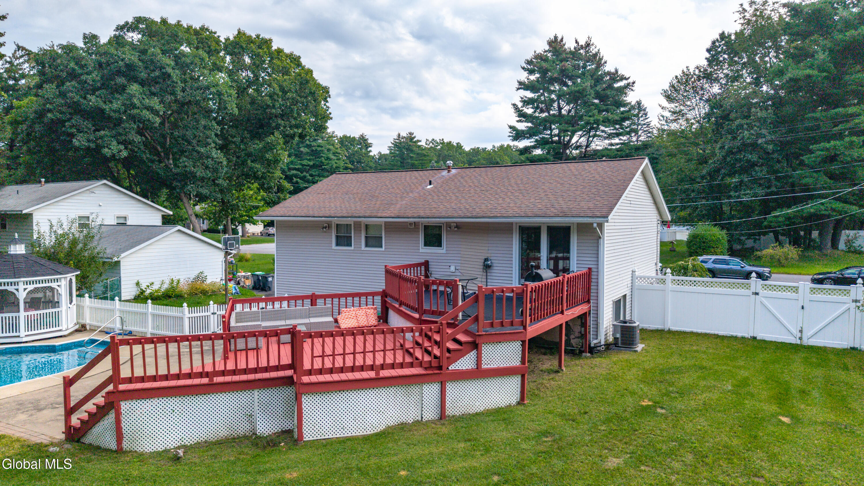21 Evergreen Clifton Park NY 12065