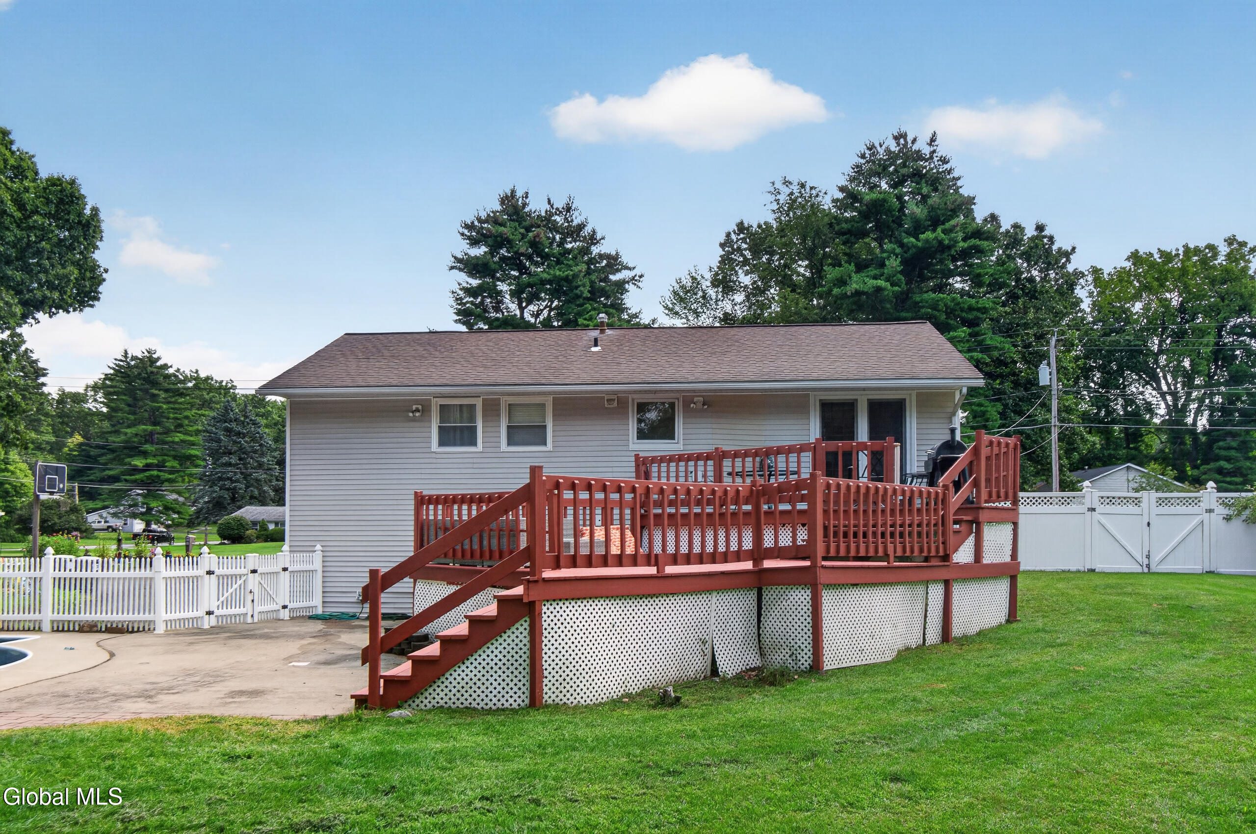21 Evergreen Clifton Park NY 12065
