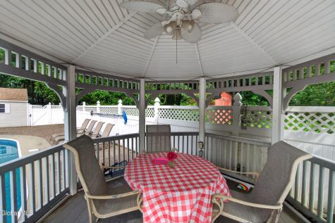 21 Evergreen Clifton Park NY 12065