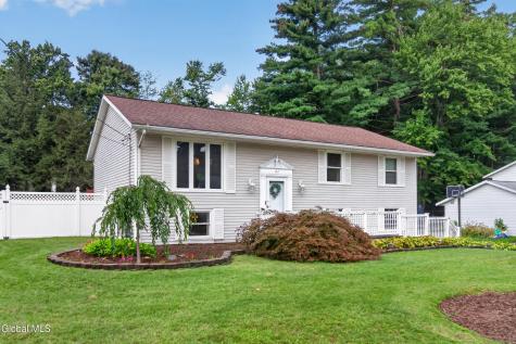 21 Evergreen Clifton Park NY 12065