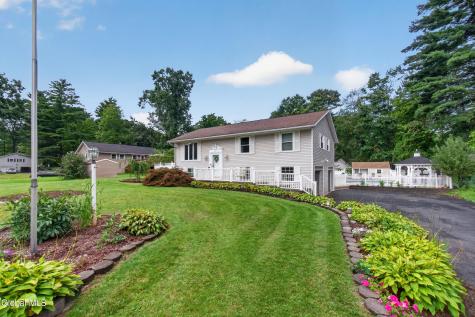 21 Evergreen Clifton Park NY 12065