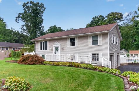 21 Evergreen Clifton Park NY 12065