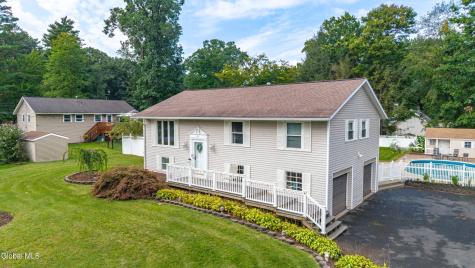 21 Evergreen Clifton Park NY 12065