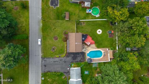 21 Evergreen Clifton Park NY 12065