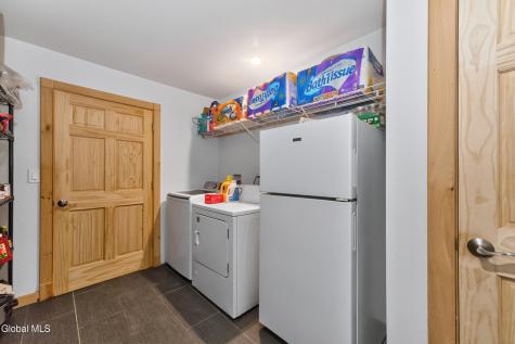 189 Taborton Road Averill Park NY 12018