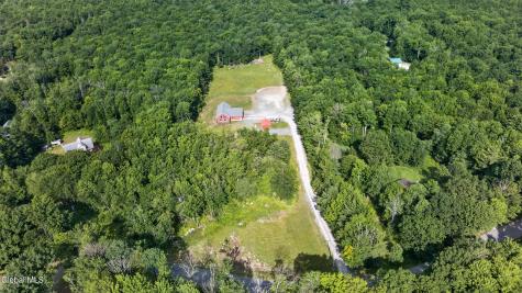 189 Taborton Road Averill Park NY 12018