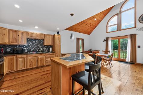 189 Taborton Road Averill Park NY 12018