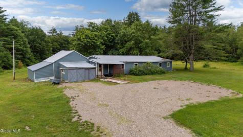 404 North Road Dolgeville NY 13329
