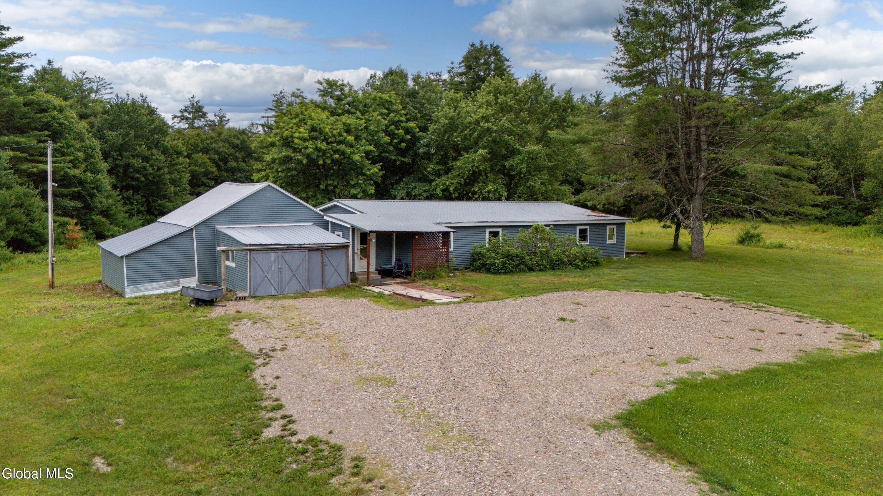 404 North Road Dolgeville NY 13329