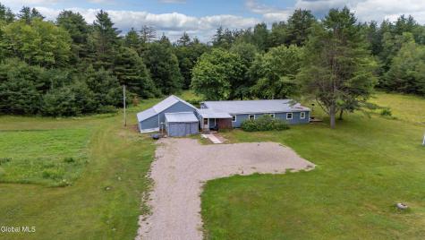 404 North Road Dolgeville NY 13329