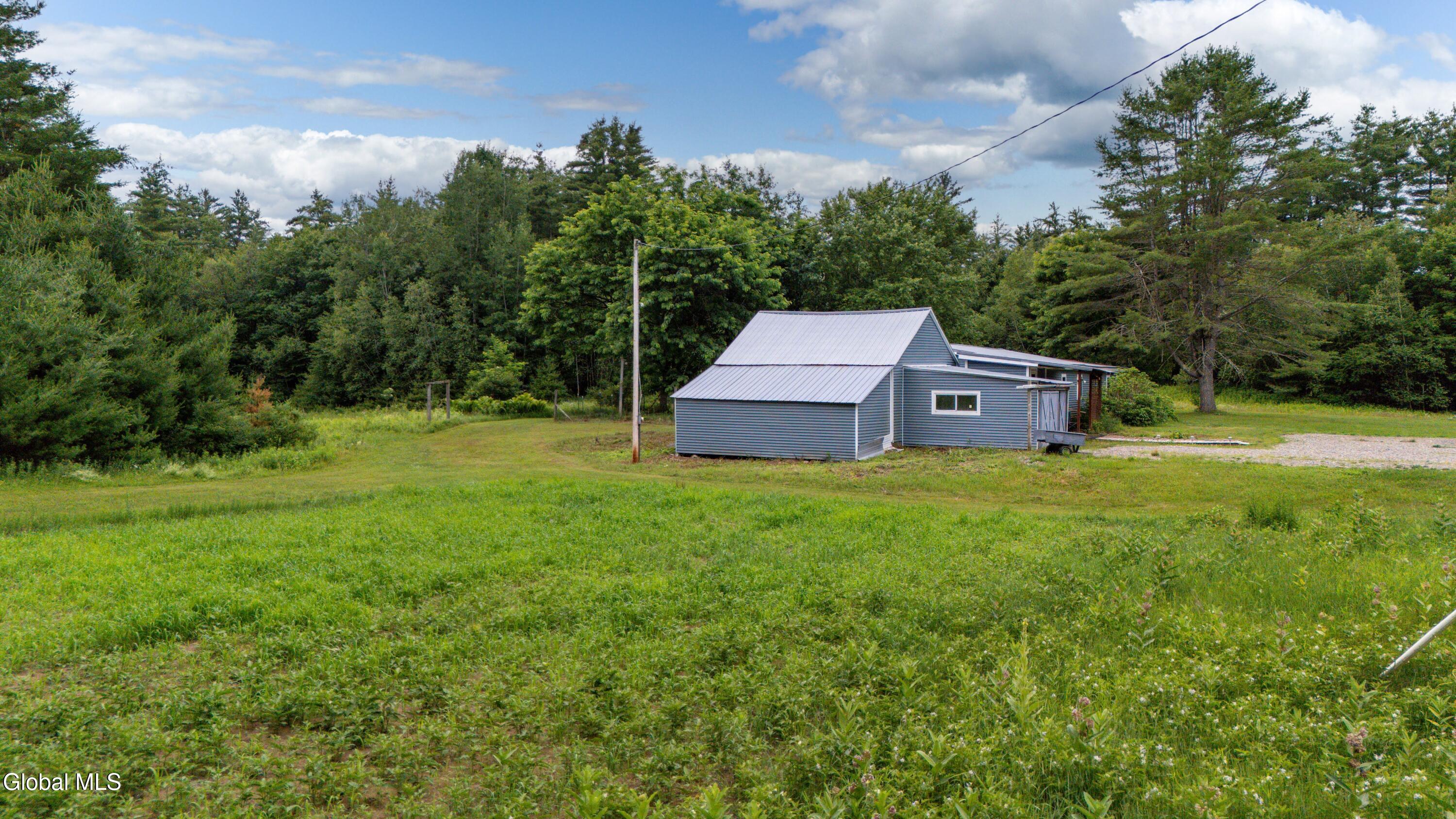 404 North Road Dolgeville NY 13329