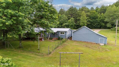404 North Road Dolgeville NY 13329