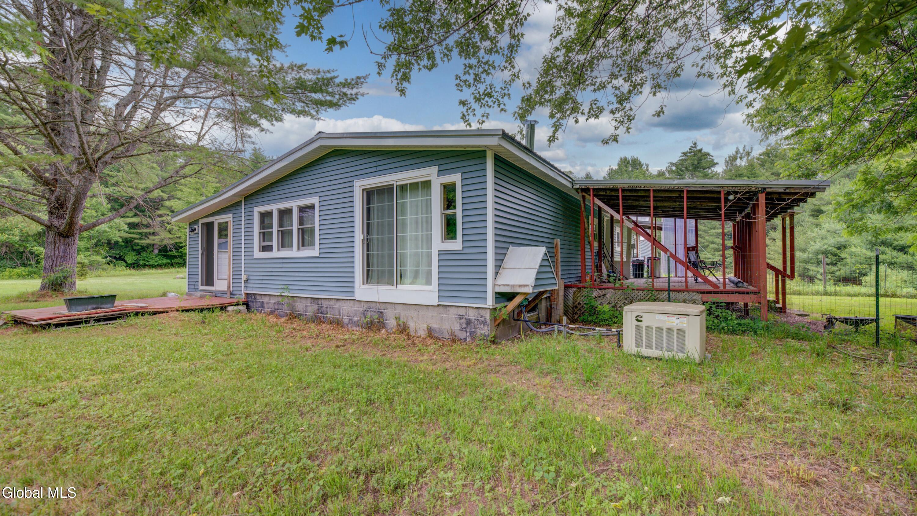 404 North Road Dolgeville NY 13329