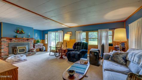 404 North Road Dolgeville NY 13329