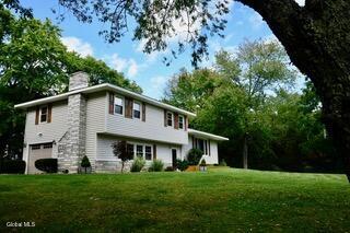 313 Pine Circle Claverack NY 12075